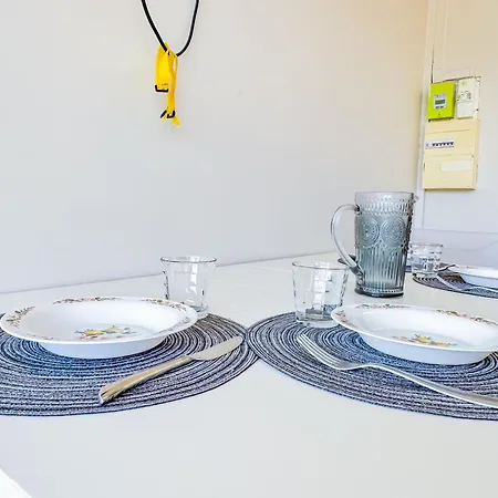 4 Personnes Avec Piscine Agde